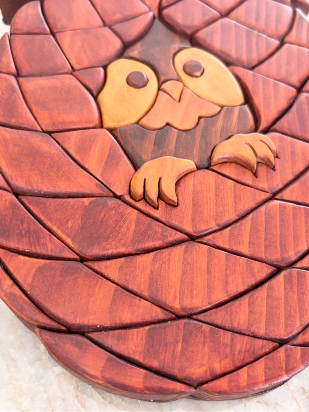Handcrafted Intarsia Pineapple And Owl Wood Art Wall Plaque Vintage Kitschy - Picture 6 of 10